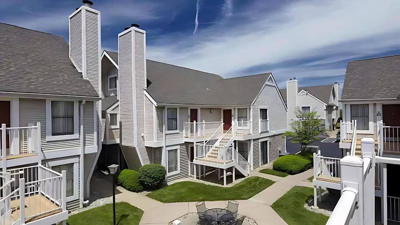 Sonesta Es Suites Cincinnati - Sharonville West Exterior photo